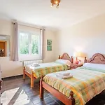 Hervorragende Villa Auf Einem Huegel Mit 360-Grad-Blick Ueber Zwei Buchten