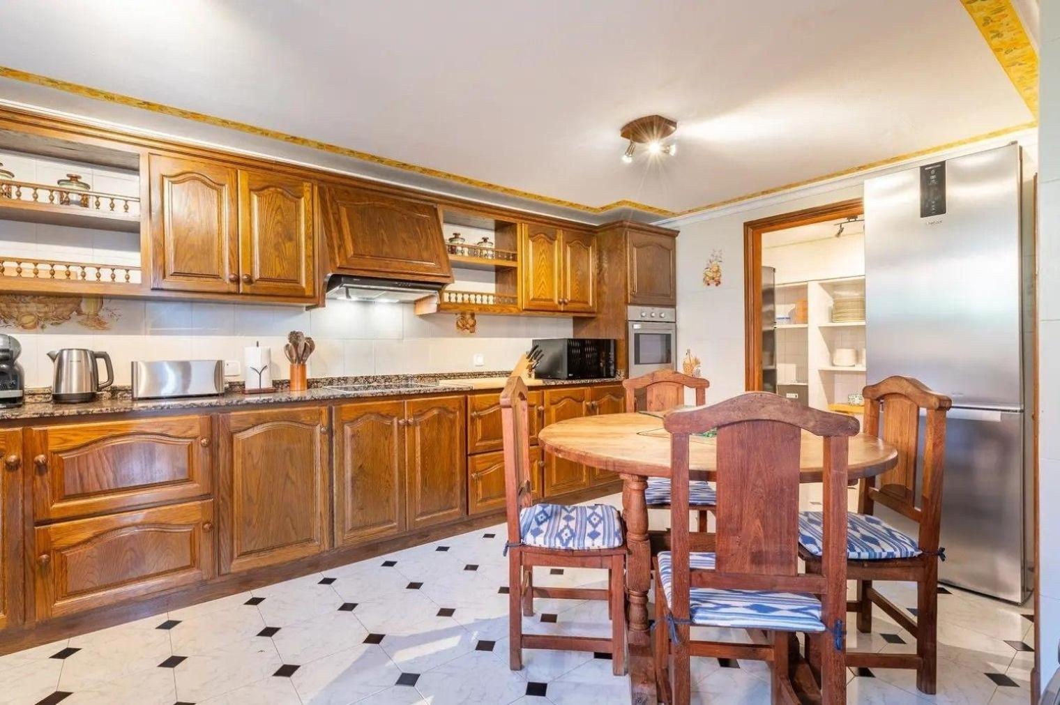 Holiday home Hervorragende Auf Einem Huegel Mit 360-grad-blick Ueber Zwei Buchten